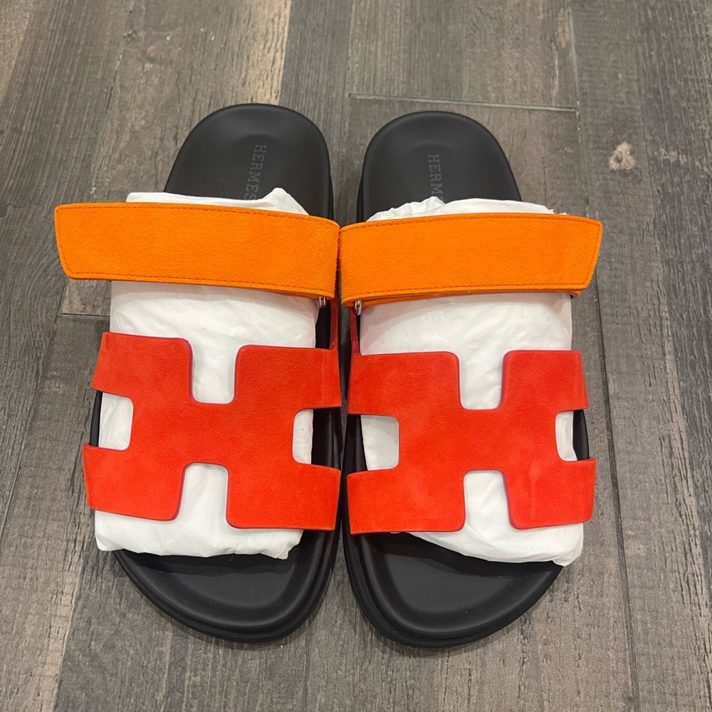 Hermès Red and Orange Chypre Sandals - Picture 2 of 5